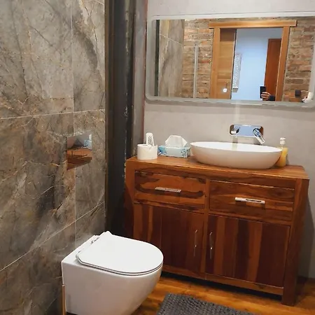 Michalowice Residence شقة *